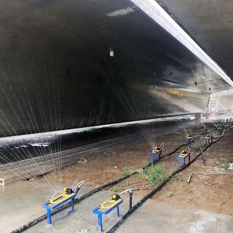 布料機、大型布料機、行走式布料機、圓筒布料機、行走式液壓布料機、移動式液壓布料機、電動布料機、手動布料機、梁場專用液壓布料機